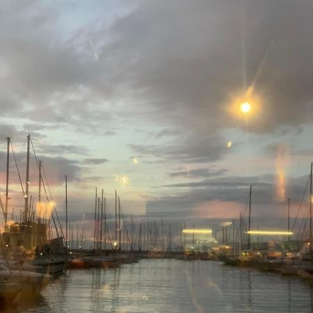 Mansarda Centrale Vista Mare Apartman Trieszt Kültér fotó