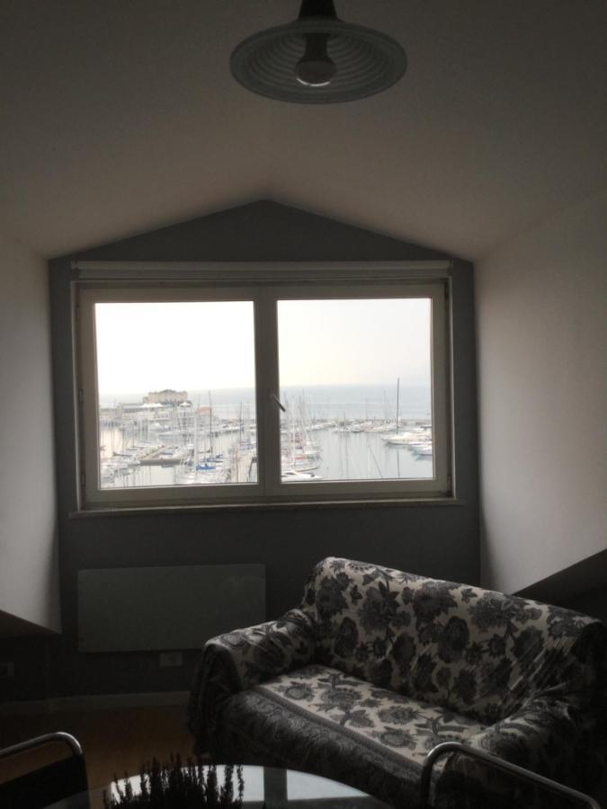 Mansarda Centrale Vista Mare Apartman Trieszt Kültér fotó