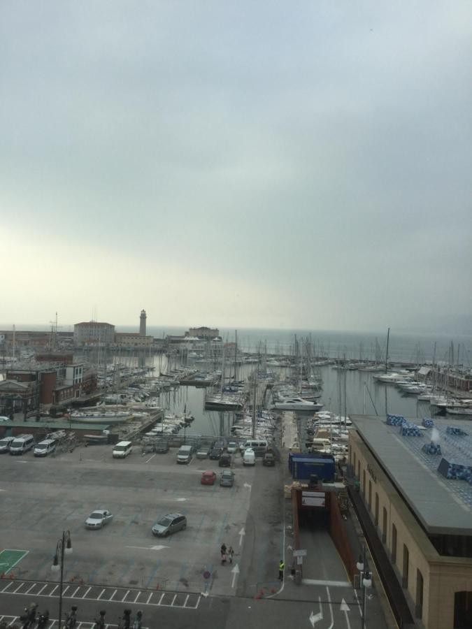Mansarda Centrale Vista Mare Apartman Trieszt Kültér fotó